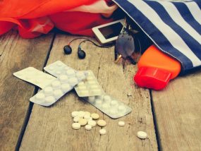 Cuidado con los medicamentos en verano: te contamos cuáles son más fotosensibles